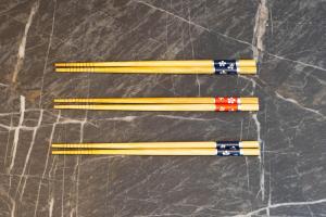 Dekoboko inn西本町