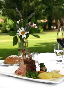Hotels Auberge des Pins - Teritoria : photos des chambres