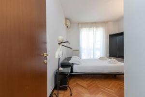 I-Host Apartment - Plana 43