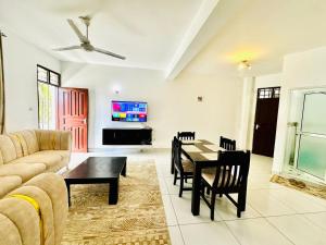 Spacious Sea Breeze Apartment