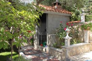 Apartment Tucepi 6806b