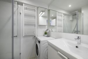 Elegante apartamento con vistas frontales al mar en Platja daro