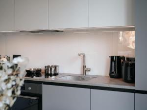 Kotzebue Stay - 2-room with Large Terrace - Urban Drama for Four