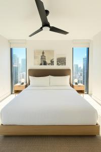 Luxury 3BR Apt with Epic Biscayne Bay Views