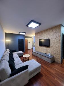 Adas Apartments Delijorgji