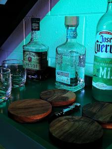 Peaceful, Modern, LowToxic, Bfast included