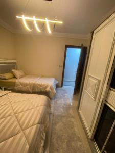 شقق مدينتي الفخمه