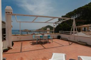 Apart. 1st sea line in Sa Tuna Begur H85