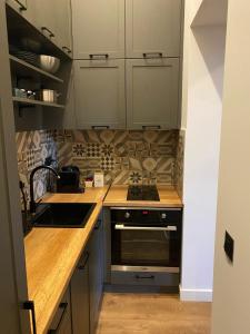 Apartment City by Wohnsol-mit Terrasse im Centrum