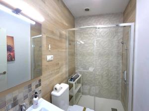 The Rio Losa Pearl Apartment One bedroom, city center BY NAMASTE ELITE