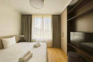 Sava Park View - Lux 2BR Apartment at BW