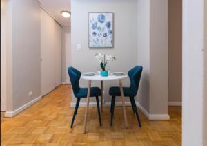 Amazing Furnished 1 BR Midtown West