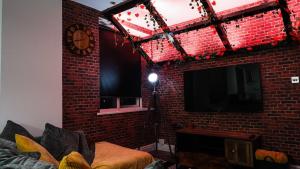 Stunning Two Bed City Centre Apartment