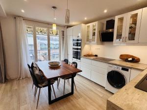 One bedroom apartment a short walk from the Croisette and the Palais des Festivals on a high floor - 2284