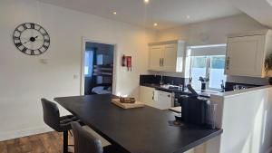 Laze Hill Apartment - Number 6