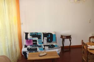 Appartement T2 avec terrasse et parking à 400 m du Port - 4RS207