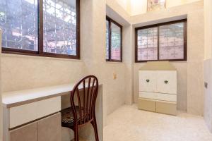 Royale Enclave by JadeCapsNr.Manipal Hosp.