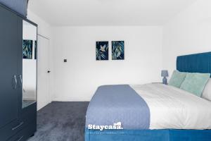 Spacious 4-Bed Home near Didsbury