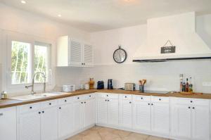 Provencal Villa With Pool Near Figanières