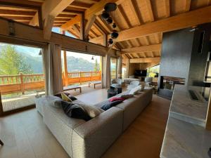 Design Flat With Panoramic Views In La Rosière