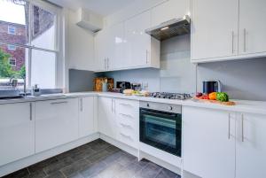 Luxury Georgian Apartment in Central London, W1