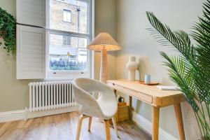 Luxury Georgian Apartment in Central London, W1
