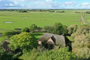 Historic Farmhouse With Moat On Eiderstedt
