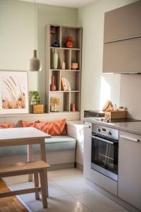 Warm Embrace Apartment