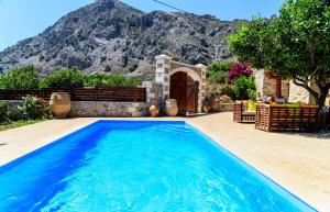Kliton Villa