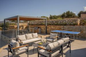 Skyline Villas, By Hellocrete