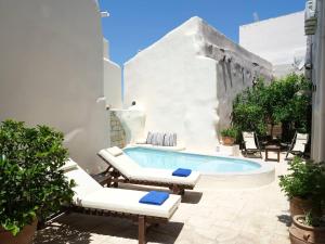 Casa Sofia Apt#1, By Hellocrete