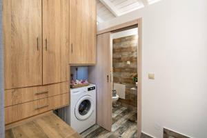 Rooftop apartment,in the heart of old town!