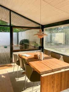 Renovated Holiday Home With Big Terrace In Rørvig