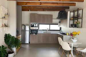 Casa amplia y moderna en Cerro Tacna, Maitencillo