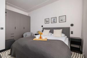 Stylish Apartment Ideal for Remote Work by Noclegi Renters