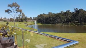 Lakeside Hotel and Conference Centre