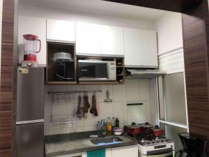 Apartamento em Santos com piscina 3km da praia