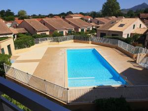 Appartement T2 avec Parking - 900m Plage et Commerces - FR-1-388-95
