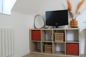 Lescale - spacieux studio - centre-ville Laval