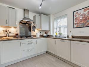 3 Bed in Buxton 91785