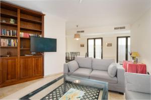 Spacious apartment Garage 3BR2BH Terrace-Alfalfa