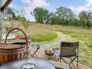 The Sheep Pod - Uk50074