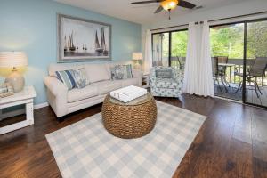 Sea Grove 202