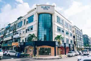 Blenz Hotel