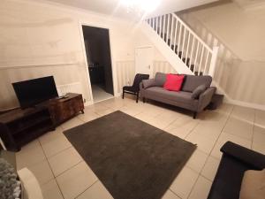 Luxury 3 Bedroom House with Parking