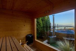 Villa Beskidzka 100 - SAUNA & BALIA z Jacuzzi Widok na góry i jezioro żywieckie