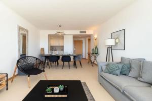 Snazzy Varandas do Castelo One-Bedroom Apartment sleeps 2 person