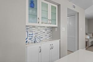 Island Beach Club P1C