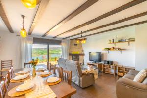 Gran casa rural con barbacoa ideal para familias