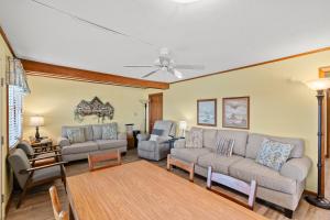 Barnett House Bottom - Oceanfront - Windy Hill Section
